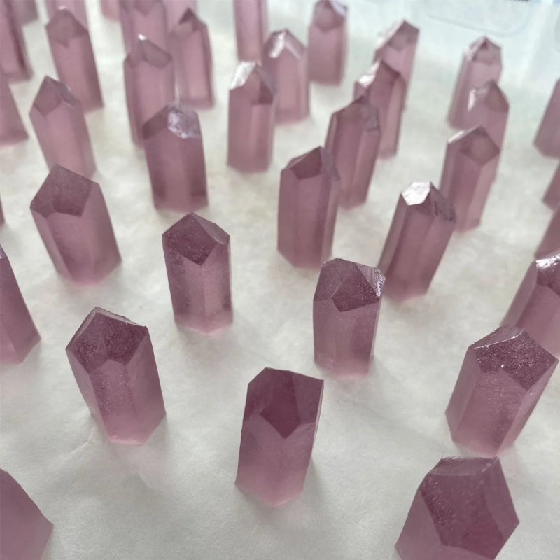 紫の魔石こうぶつヲカシ