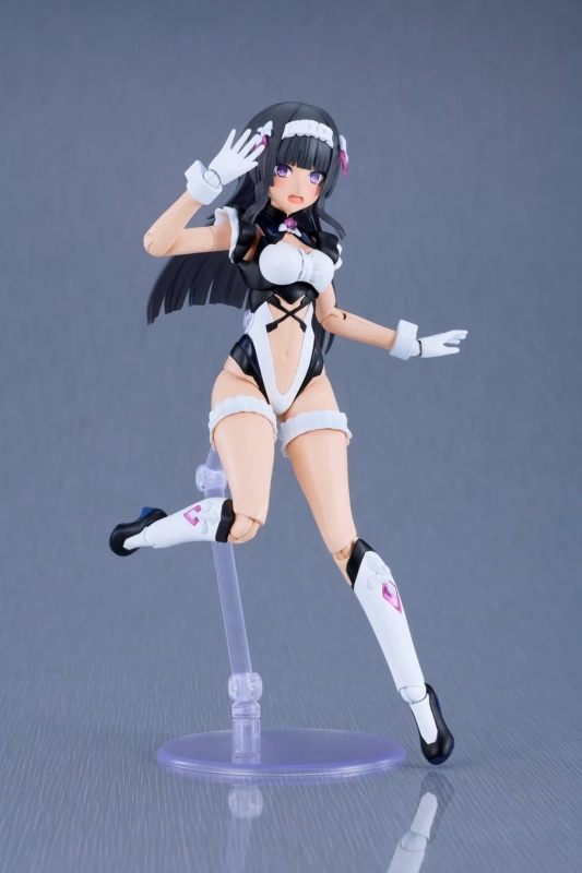 黒と白のメイド風バニースーツを着用した、黒髪で紫の瞳を持つ美少女アクションフィギュア
