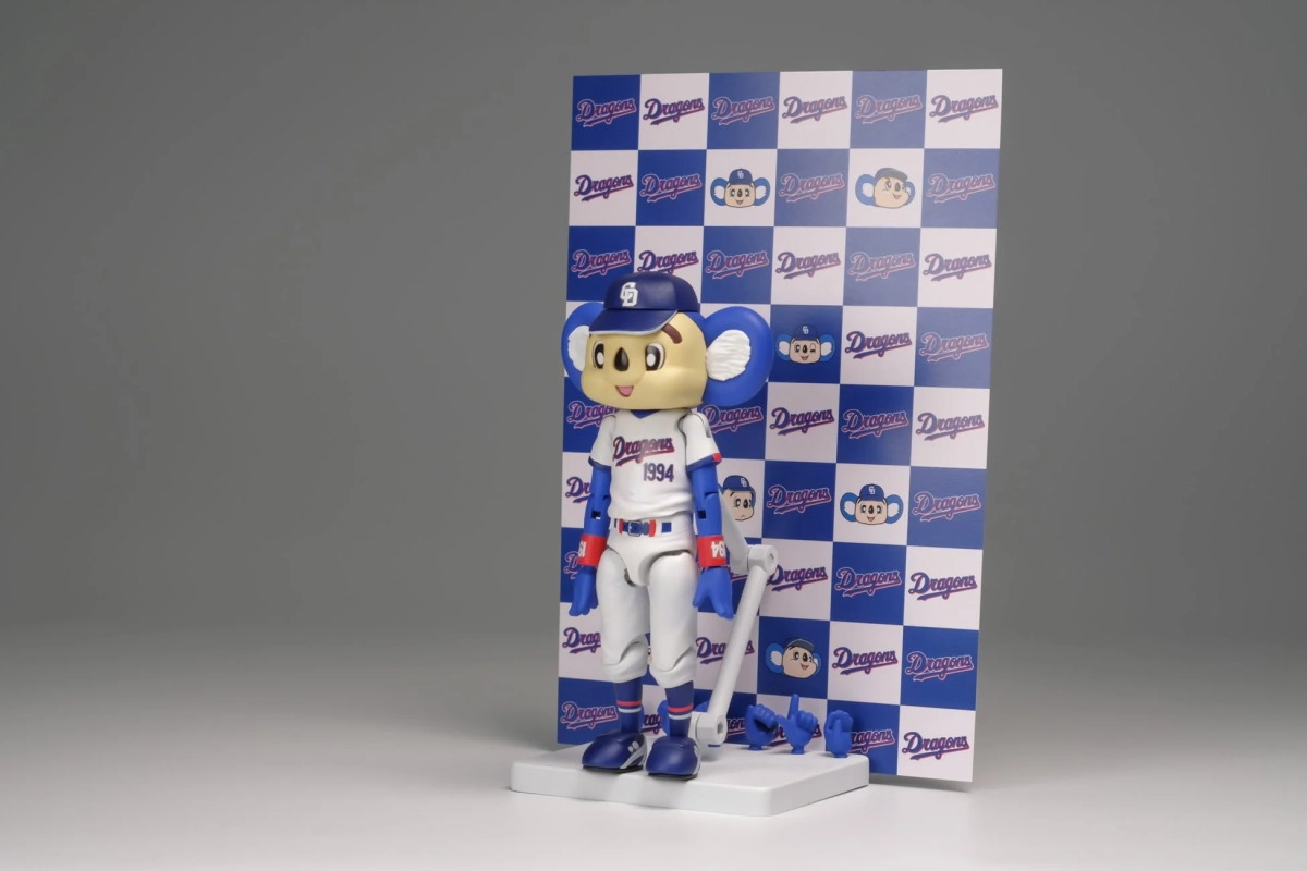 オリジナル台座