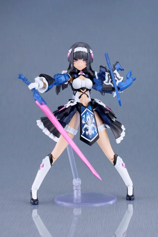 黒髪と紫の瞳を持つ美少女アクションフィギュア