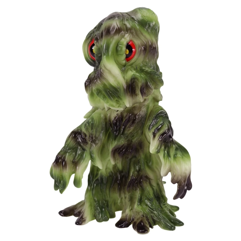 緑色の不気味なモンスターフィギュア